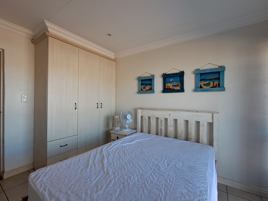 To Let 2 Bedroom Property for Rent in Jeffreys Bay Central Eastern Cape